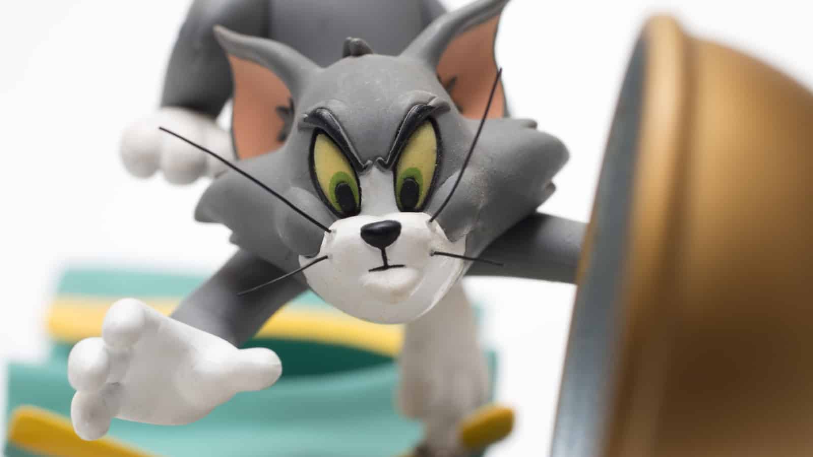 Figurine of Tom from Tom and Jerry